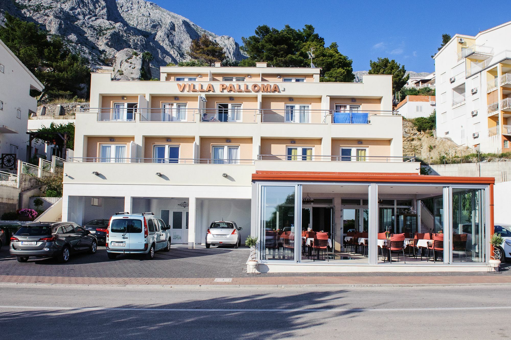 Palloma * Baška Voda